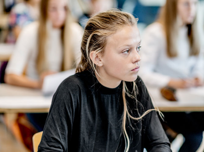 DCUM 1 LOW (127 Of 177)